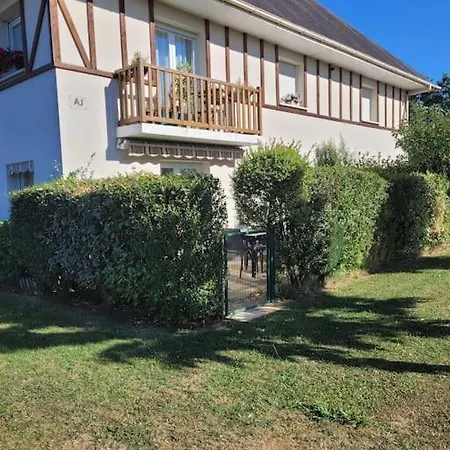 Le Pape Meuble Tourisme 3 Etoiles Διαμέρισμα Villers-sur-Mer